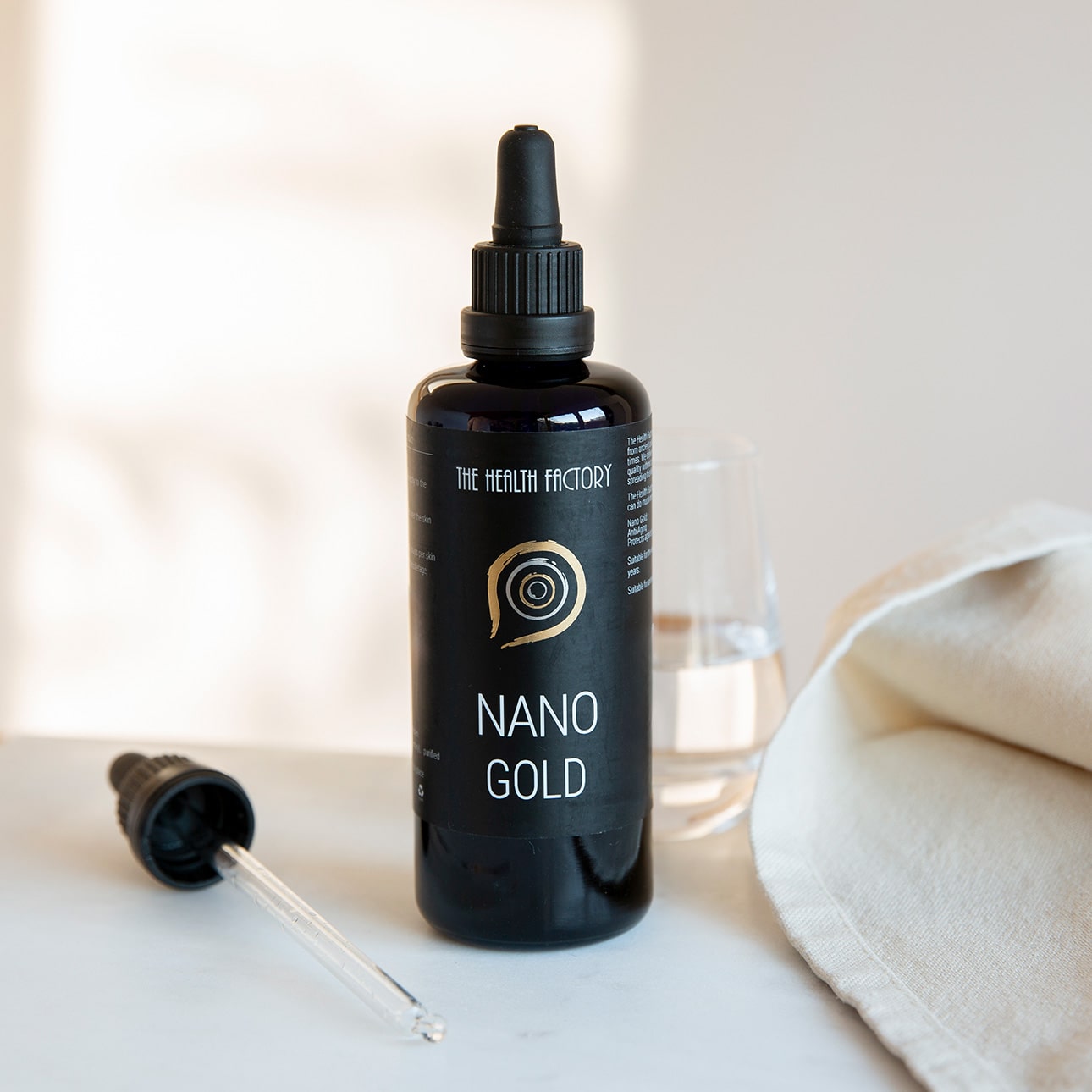 Health Factory Nano Gold 100ml lifestyle