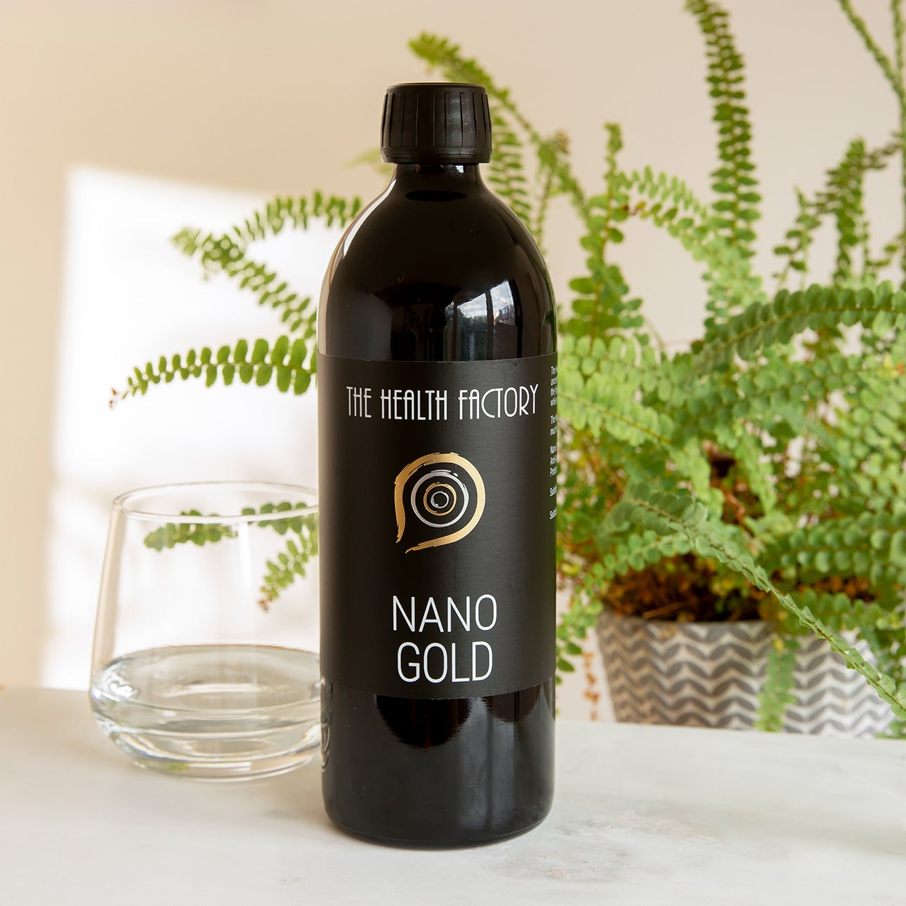 Health Factory Nano Gold 500ml lifestyle