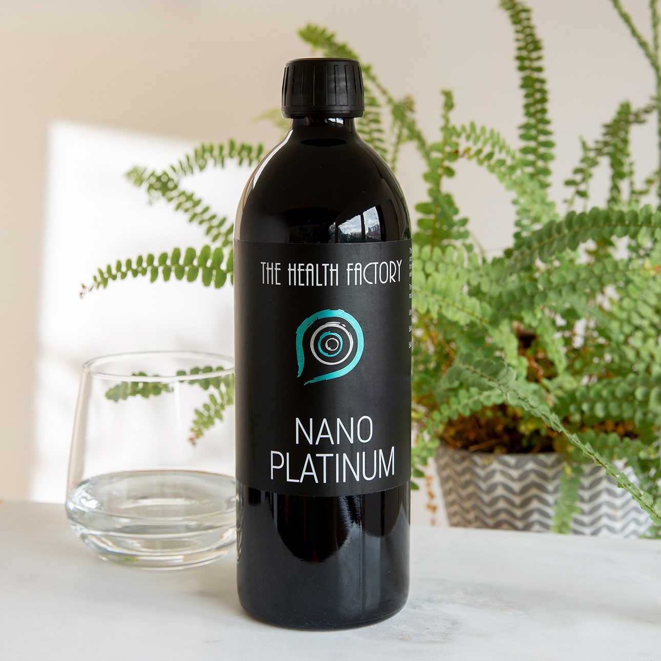 Health Factory Nano Platinum 500ml lifestyle